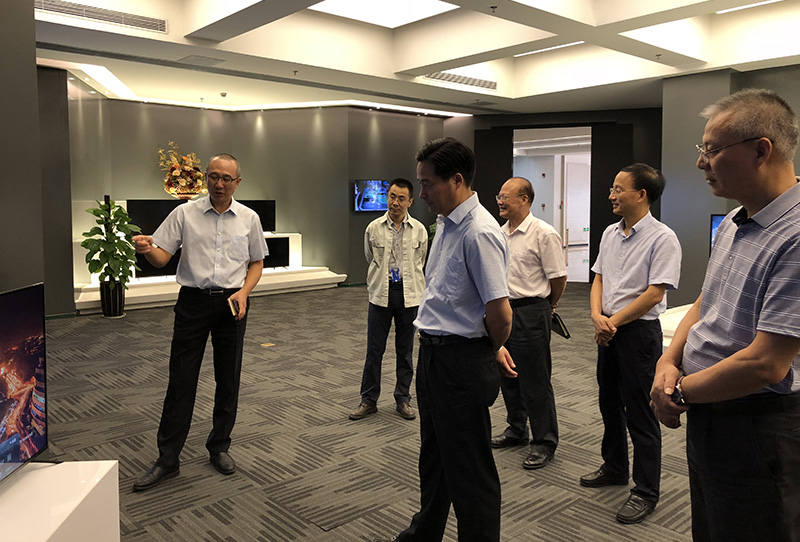 仲恺区委书记杨鹏飞一行参观6686体育首页惠南展厅